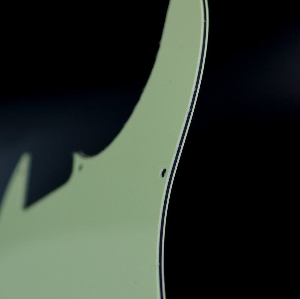 Replacement Guitar Pickguard For G&L ASAT Classic Solamente Esquire,3ply Mint Green